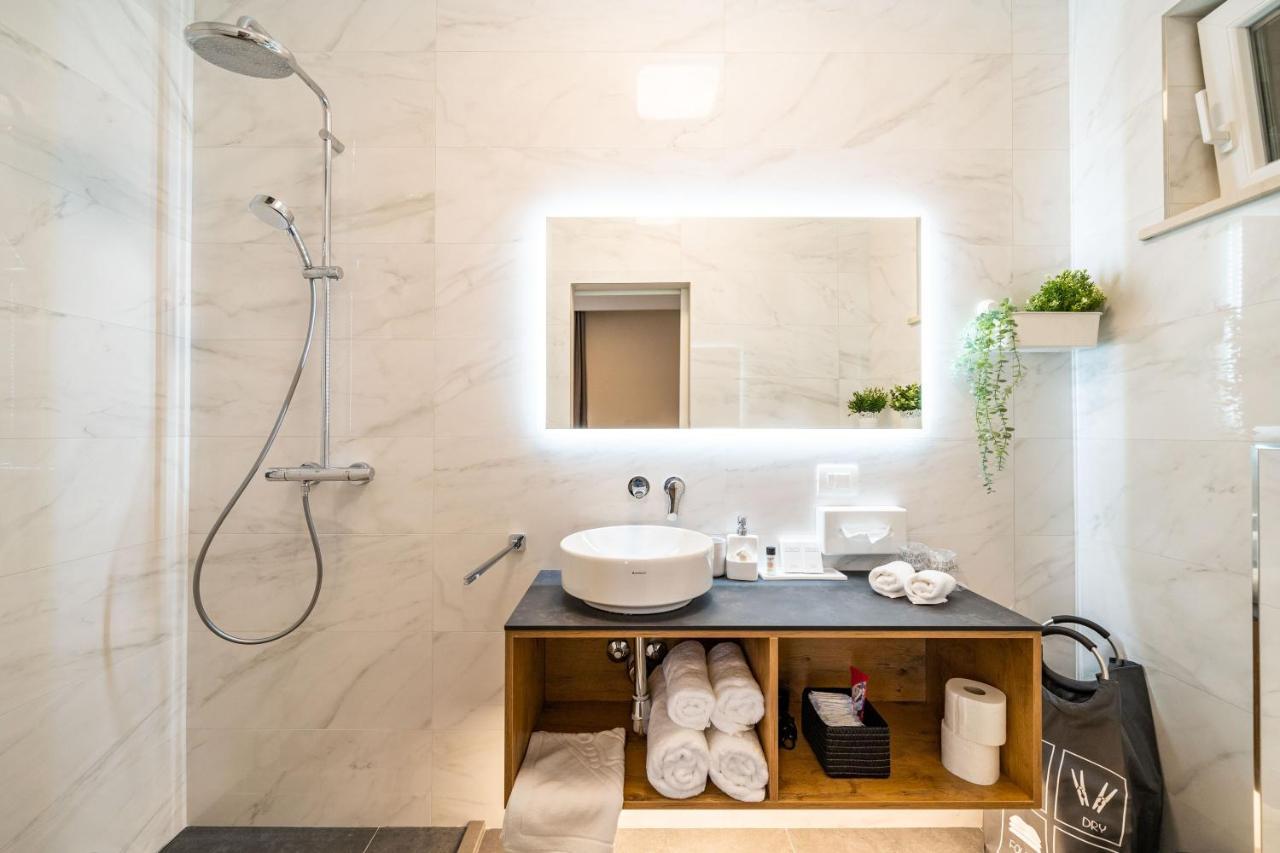 Apartment Simple Rozat